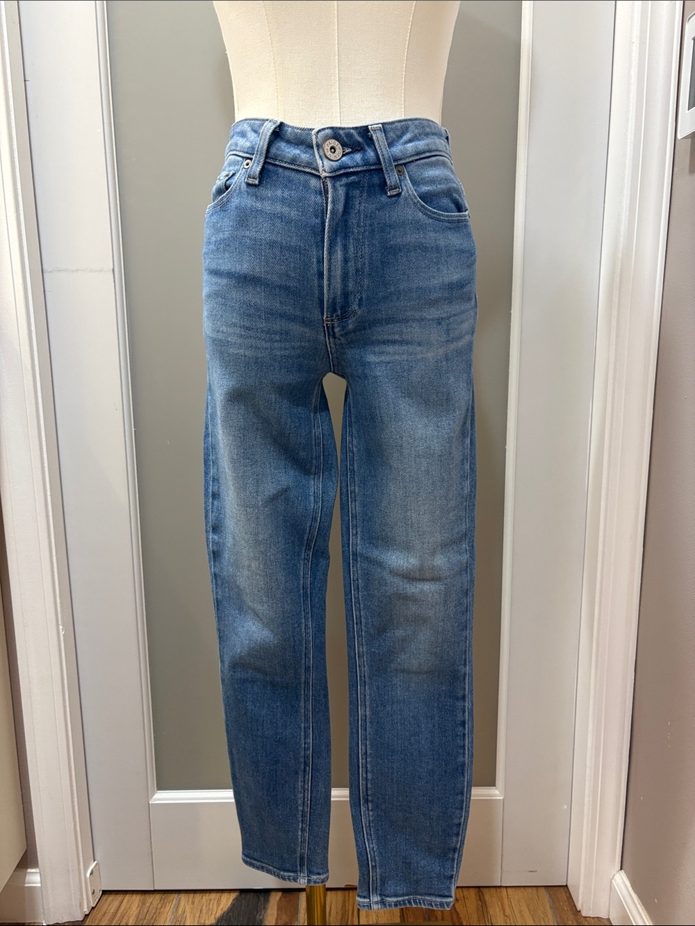 PAIGE Women's Skinny Jeans in Medium Blue Wash